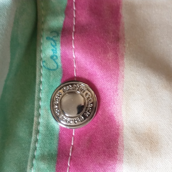 Coach - Picture 7 of 8